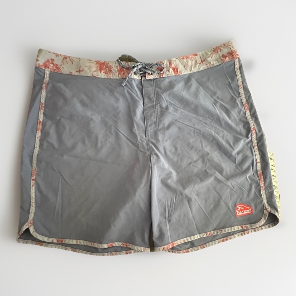 Patagonia Hydro Series Board Shorts Mens 40 Blue Floral Trim Surf Swim 7.5